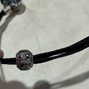 Pandora DISNEY Mickey and hearts charm